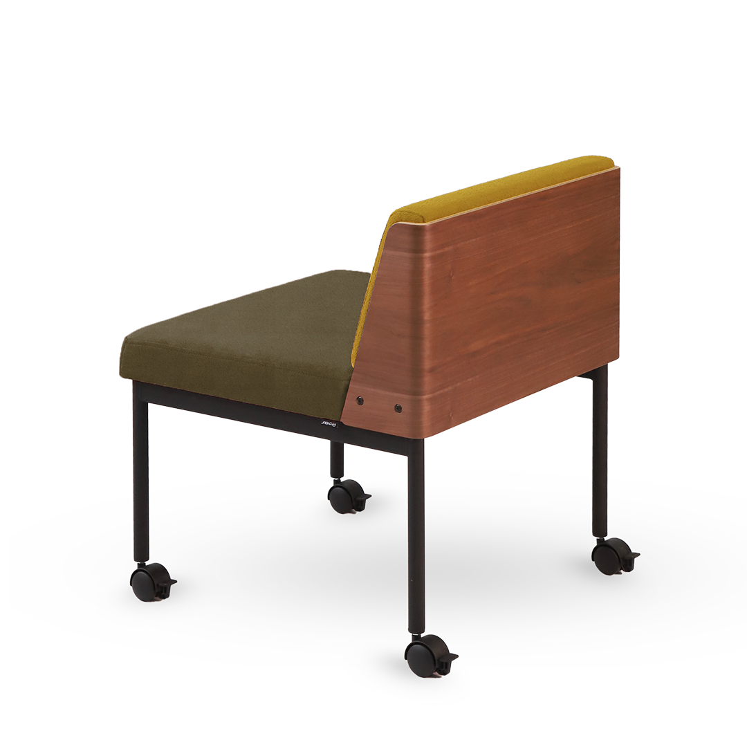 Caster Sofa -03