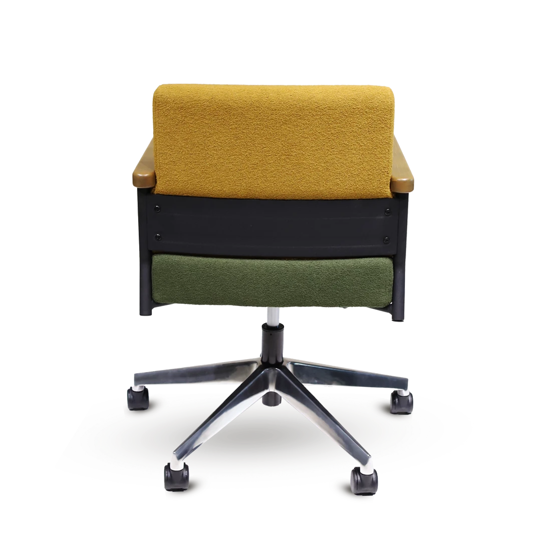 T Chair 5 leg caster