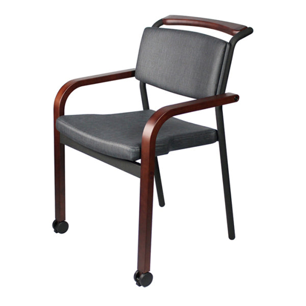 PROVOUR M Chair-01 灰色曲木扶手椅，具備實木扶手與前腳輪設計，適合醫療與照護空間使用。